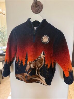 Yellowstone National Park Wolf Half-Zip Sherpa Pullover - Orange & Navy
